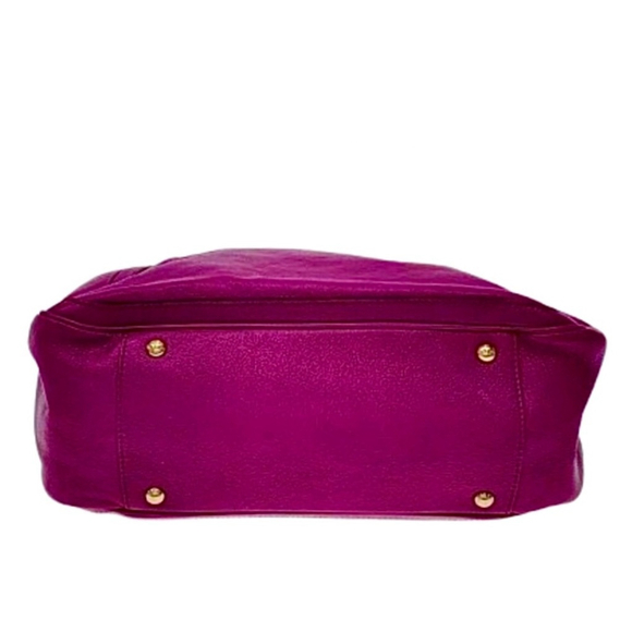 SALVATORE FERRAGAMO GANCINI Magenta Leather Betulla Shoulder Bag w/ Side Pockets - Picture 12 of 17